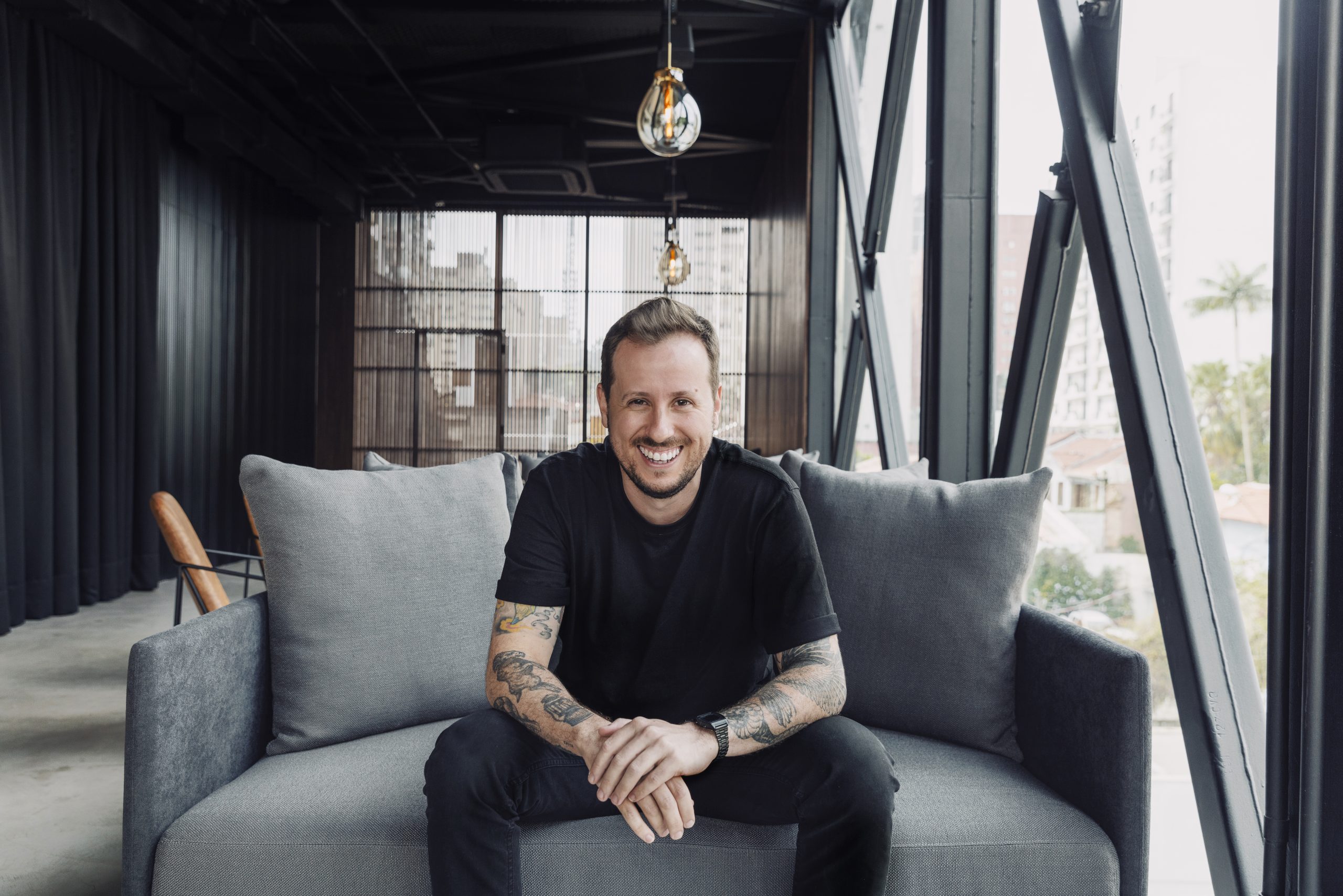 MARCELO BRUZZESI ASSUME VP DE CRIAÇÃO DA BETC HAVAS