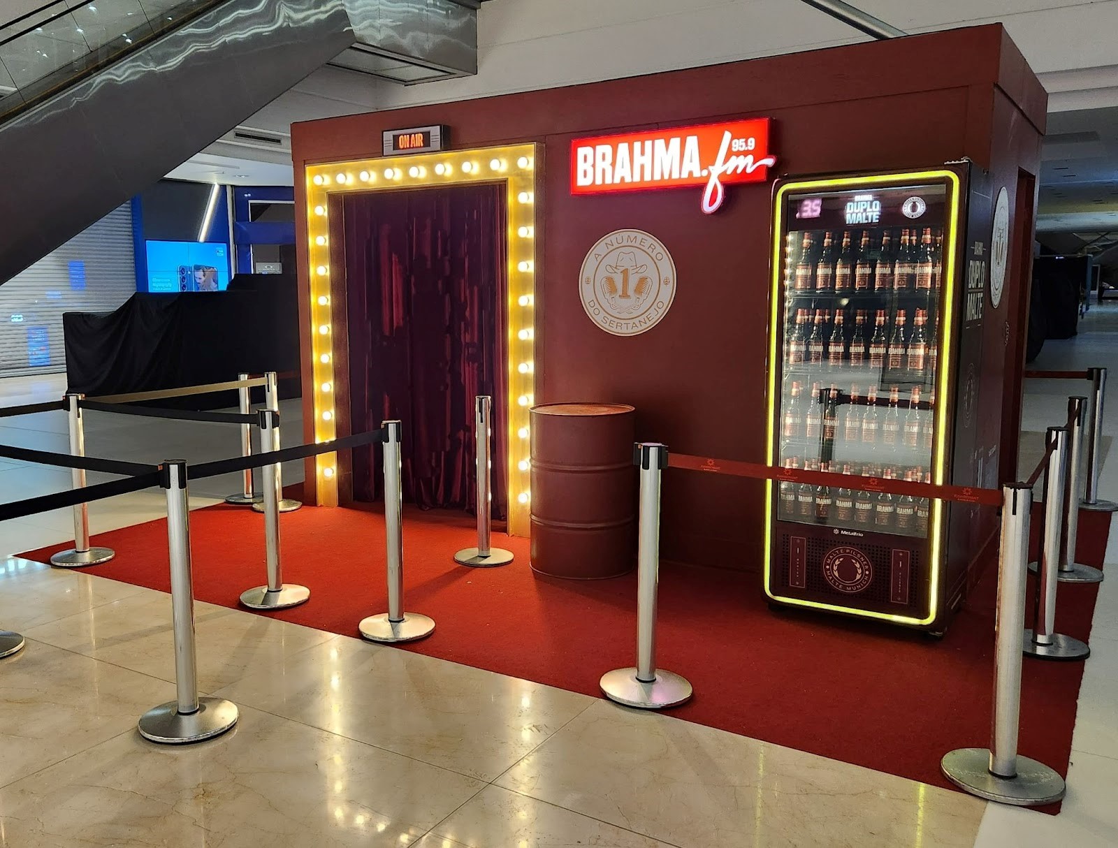 BRAHMA FM EM GOIÂNIA PARA FÃS DE SERTANEJO