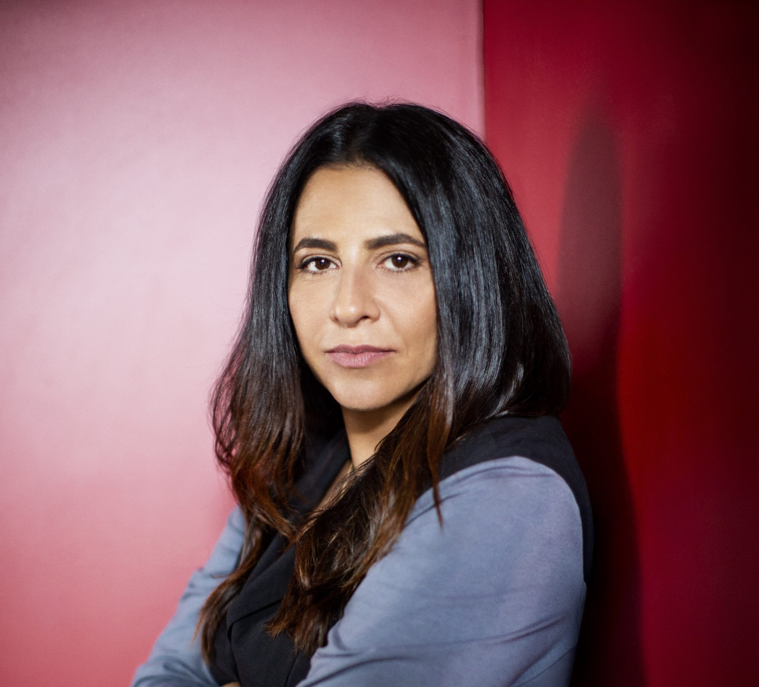 PRODUTORA SAIGON FILMES ANUNCIA MARIANA YOUSSEF