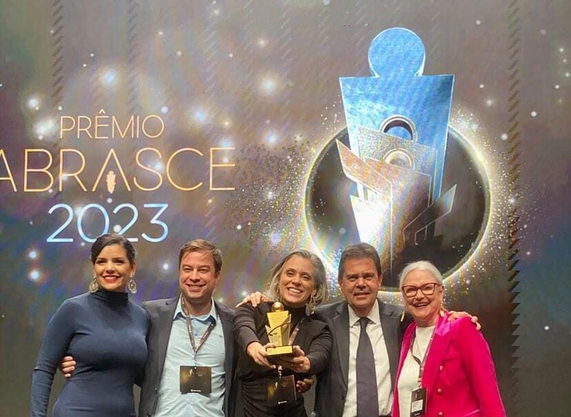 BRASÍLIA SHOPPING CONQUISTA OURO NO PRÊMIO ABRASCE