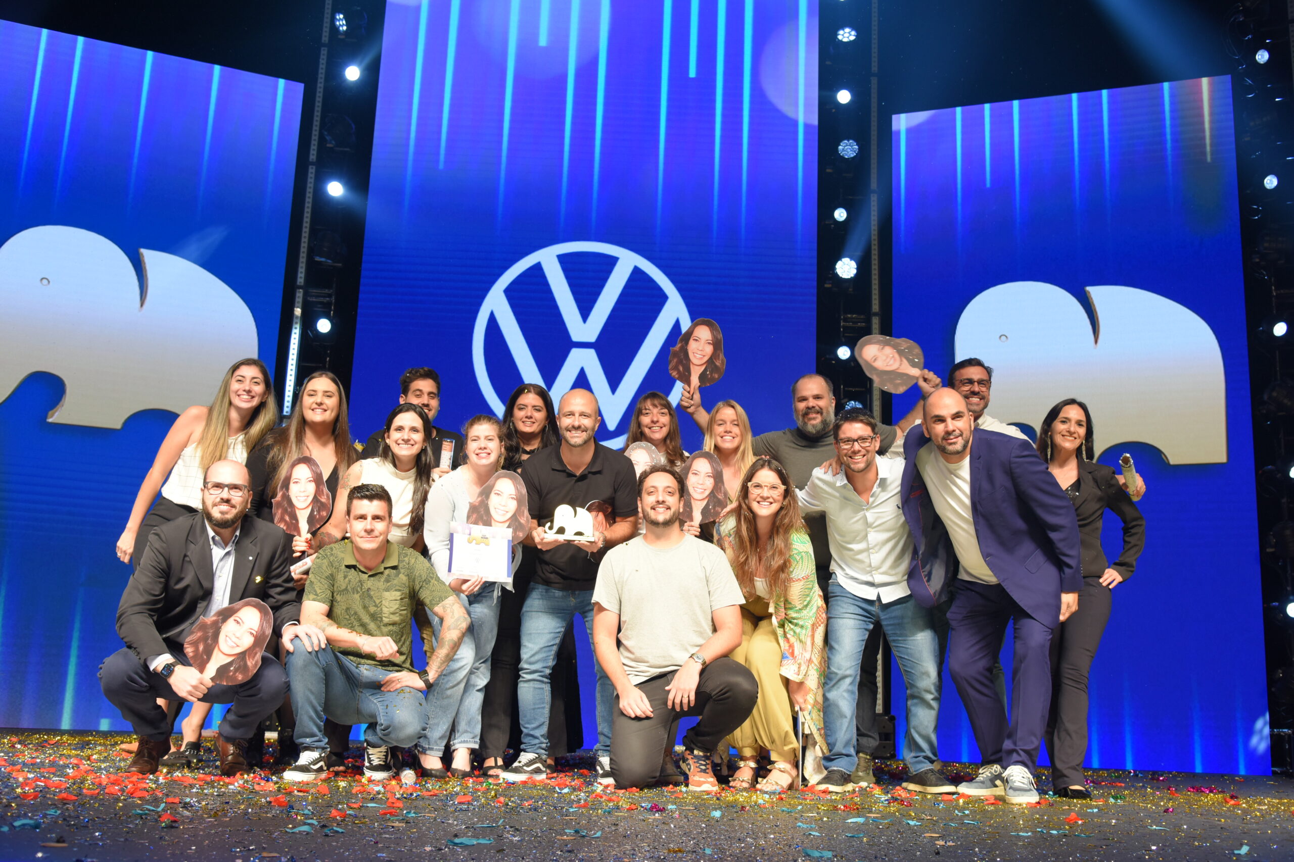 VOLKSWAGEN CELEBRA TOP OF MIND DATAFOLHA NA 32ª VEZ