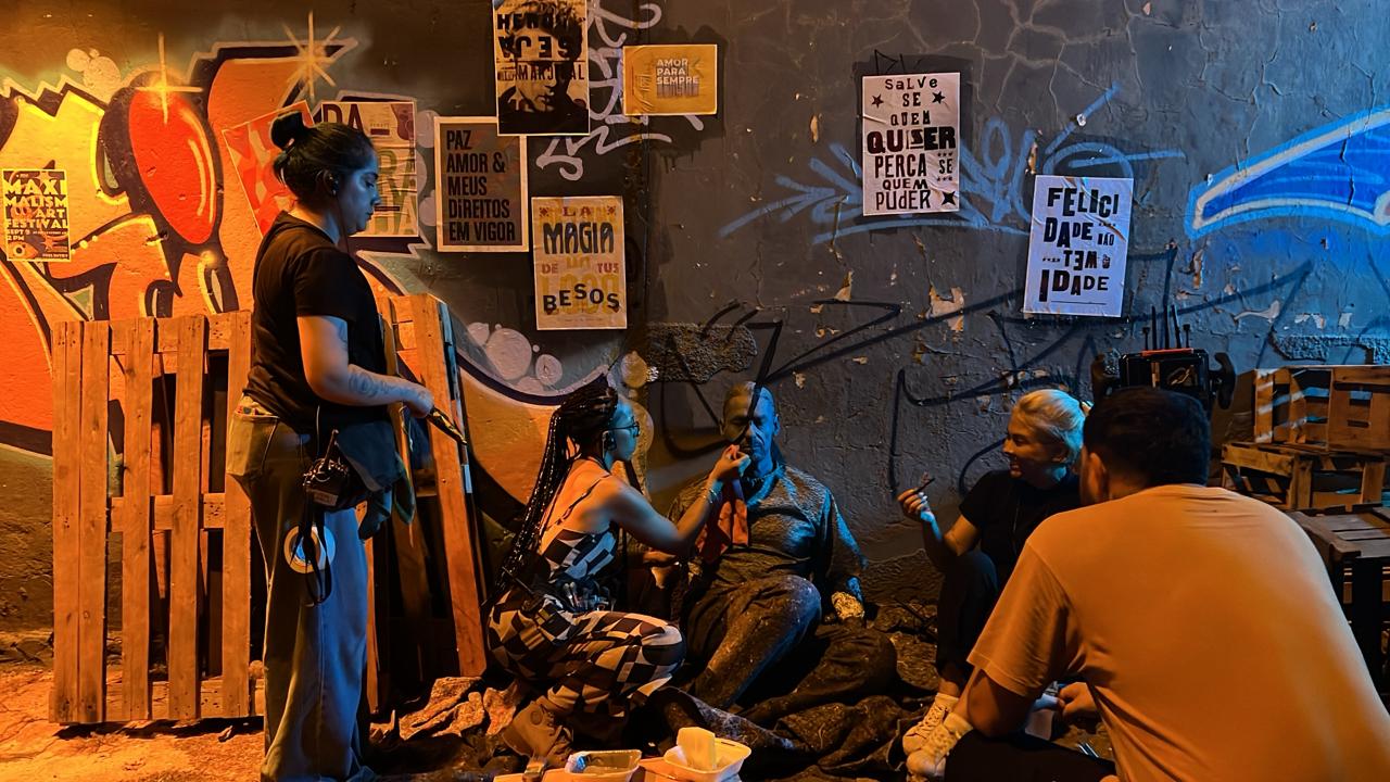 EU EXISTO: ILHA CROSSMÍDIA SOBRE OS DIREITOS HUMANOS