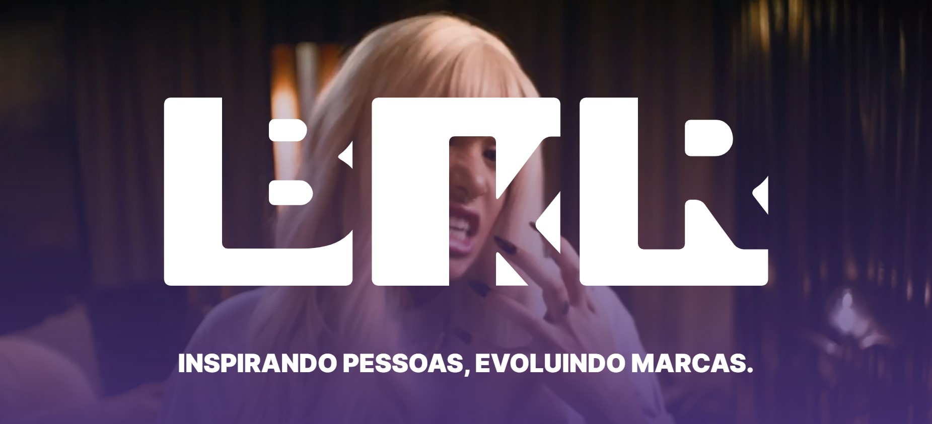BKR FOCA ENTRETENIMENTO ALÉM DE FAZER PUBLICIDADE