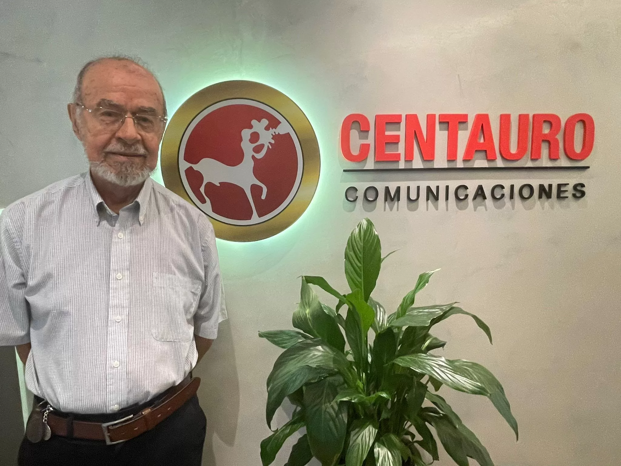 CENTAURO COMUNICACIONES CELEBRA 30 ANOS DE BRASIL