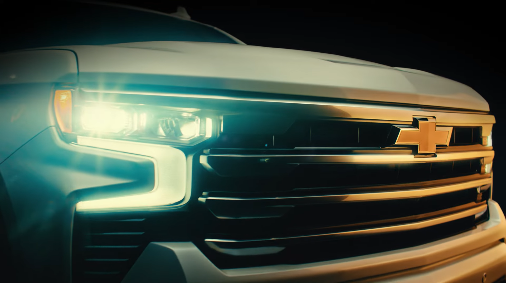 CHEVROLET ENALTECE SEUS CONSUMIDORES EM CAMPANHA DA NOVA SILVERADO