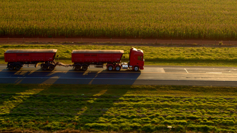 “PONTA A PONTA” NOVA CAMPANHA BRADESCO REFORÇANDO PARCERIA COM O AGRONEGÓCIO
