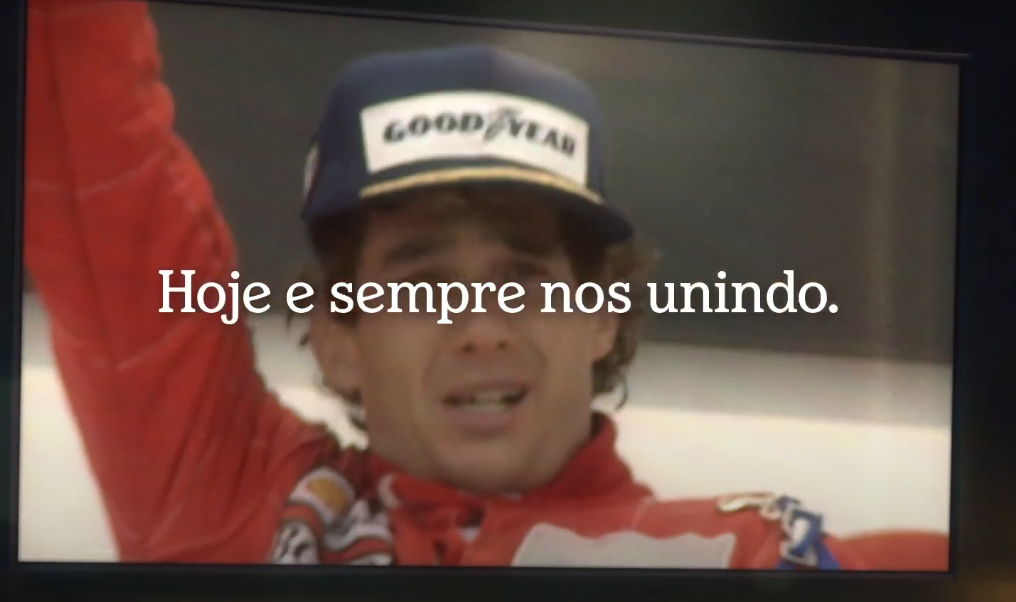 HEINEKEN RELEMBRA A 1ª VITÓRIA DE SENNA NO BRASIL E SEU GESTO ETERNO