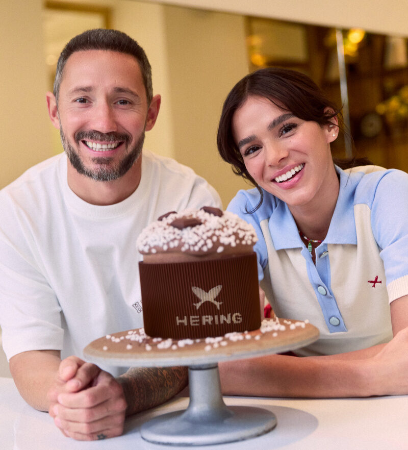 BRUNA MARQUEZINE E CEDRIC GROLET EM CAMPANHA DE NATAL DA HERING