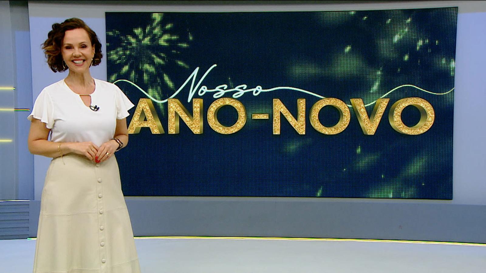 NSC TV TRANSMITE QUEIMA DE FOGOS EM FLORIANÓPOLIS E BALNEÁRIO CAMBORIÚ 